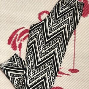 Black and white stripe Aztec leggings